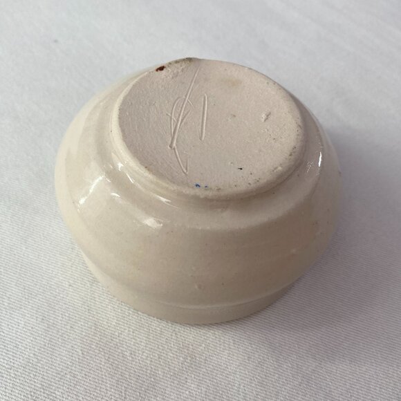 ceramic dish with blue glass interior - Picture 5 of 7